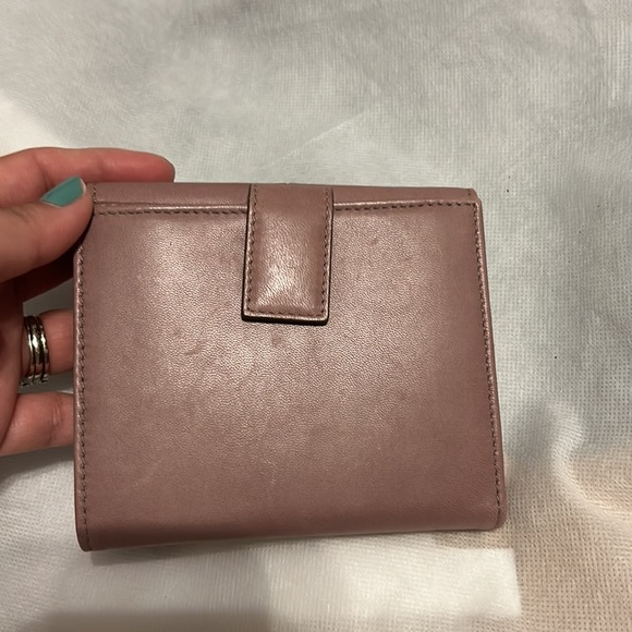 Salvatore Ferragamo Compact Wallet - Picture 5 of 7